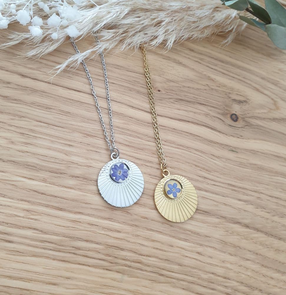 Collier coque myosotis